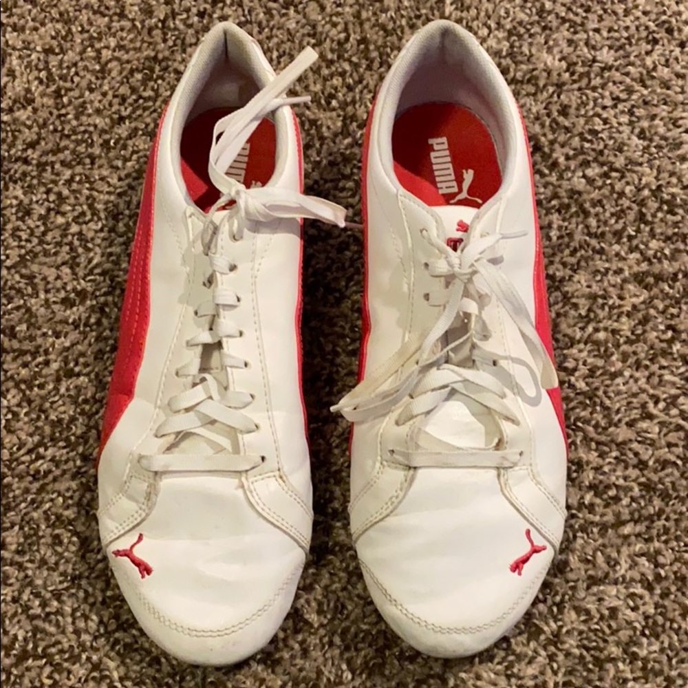 Puma Sneakers